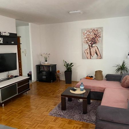 טרוגיר Apartment Miana מראה חיצוני תמונה