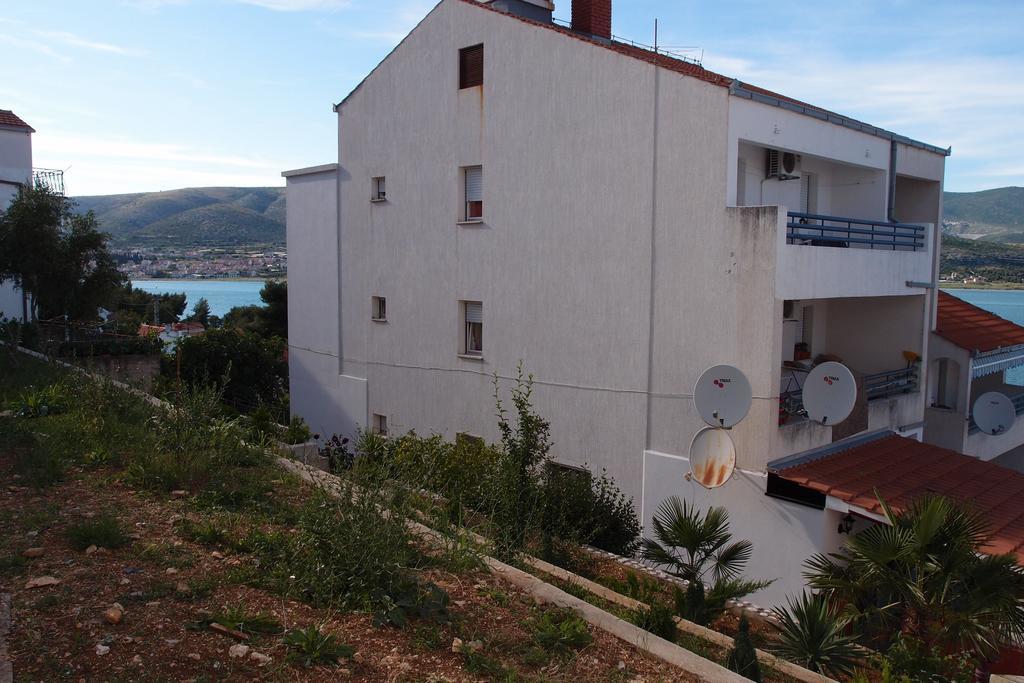 טרוגיר Apartment Miana מראה חיצוני תמונה